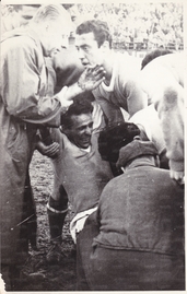 Un'altra immagine dell'infortunio di Brunetti