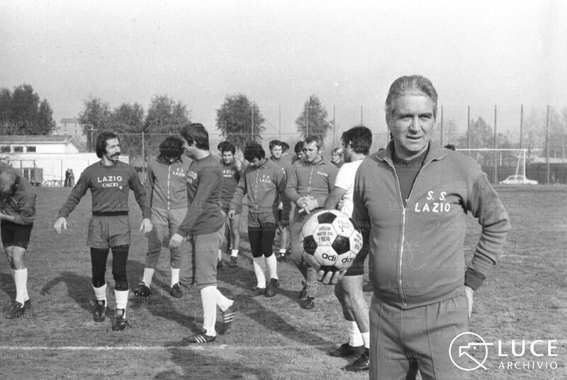 File:Allenamento1976.jpg