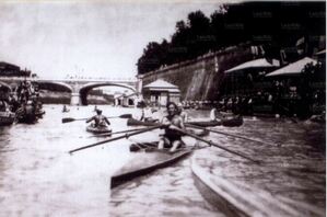 Bitetti canoist.jpg