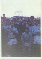 Torneo di Ginevra: Marchionni e i compagni in posa con il mister Flamini al termine della finale