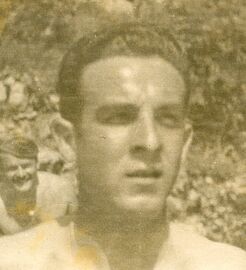 Un primo piano di Rossano