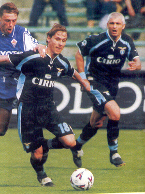 16apr00e.jpg