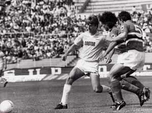 21apr8Laudrup1.jpg