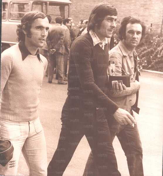 File:Frustalupi Pulici Prepartita.jpg