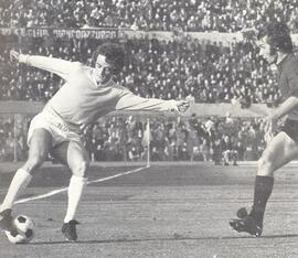 Vincenzo D'Amico prova a sorprendere un difensore