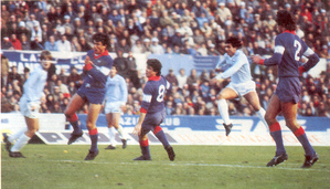 04dic83b.jpg