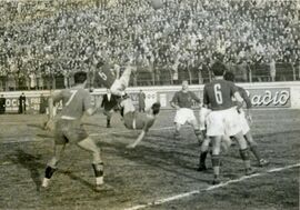 Una rovesciata di Piola