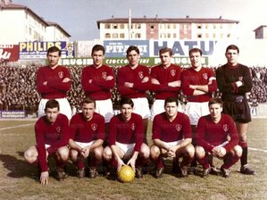 Triestina-squadra-63-64 w480.jpg