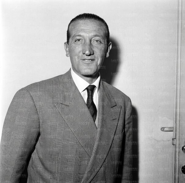 File:01dic60Flamini.jpg