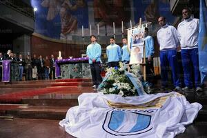 Chinaglia commemorazione Roma 4.jpg