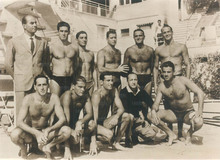 La squadra di Pallanuoto Campione d'Italia nel 1956. Da sinistra in piedi: Catalani (Direttore Sportivo), Virno, Berenga, Baccini, Ceccarini, Antonelli; accosciati da sinistra: Gionta, Pucci, Peretti, De Giovanni (Allenatore), Gambino. Nella foto non è presente Franz Di Mehelen