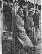 Silvio Piola assiste alla partita Lazio-Livorno riserve del dicembre 1938. Il giorno dopo segnerà una splendida rete nella vittoria della Lazio contro la Triestina dopo aver dribblato quattro uomini