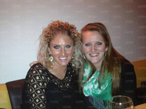 C5F Melissa e Brenda Cary 2013.jpg
