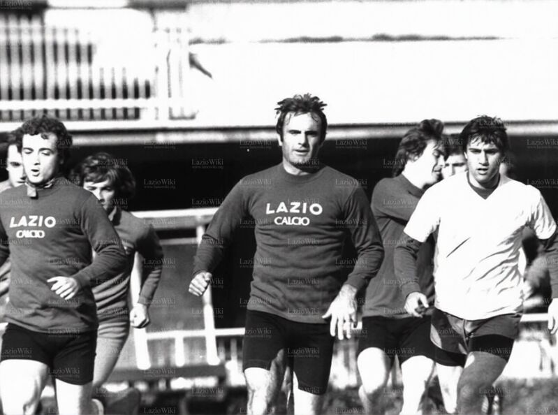 File:Allenamento6annox.jpg