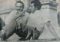 Hansen a Piazza Venezia insieme al giallorosso Nyers