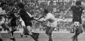 01mag1977o.jpg
