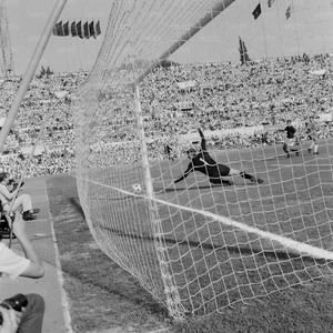 Milan6970a.jpg