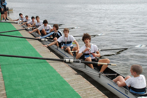 Otto ragazzi TIRRENIA gara regionale 2008.JPG