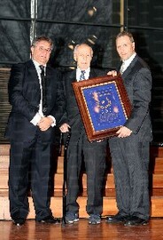 Nel 2007 entra nella Hall of Fame del Baseball italiano da www.fibs.it