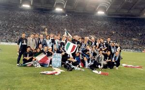 Squadra2000a.jpg