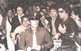 ... all'aeroporto ...