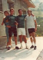 1975: In ritiro a Pievepelago (Gent. conc. Sigg. Sandro ed Elisa Vespasiani)