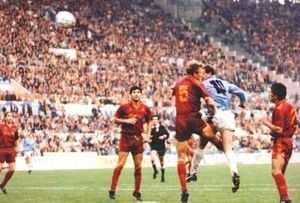 29nov1992LazioRomaGascoigne.jpg