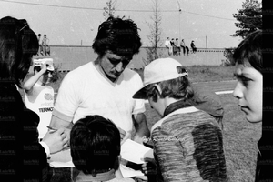 21apr77c.jpg