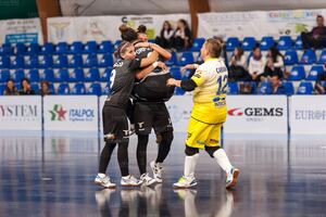 C5 2015-16 Esultanza.jpg