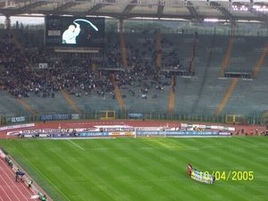 10apr05a.JPG