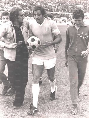 Chinaglia 1975 75.jpg