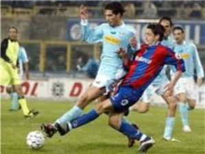25mar04b.jpg