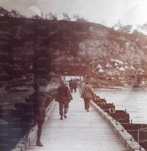 File:Foto mengarini guerra9.jpg