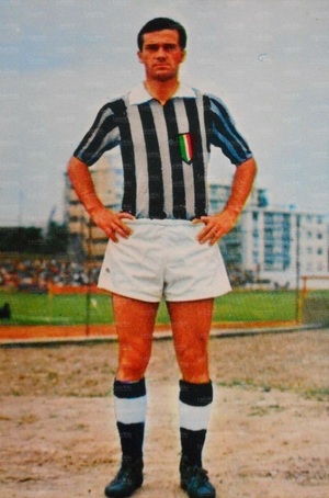 Simoni Juventus 1.jpg