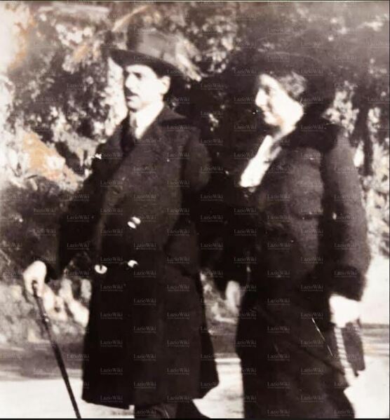 File:Pellegrini moglie pincio.jpg