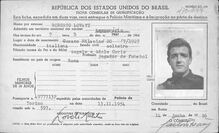 Un permesso di soggiorno temporaneo in Brasile intestato a Bob Lovati del giugno 1956