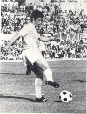 72-73i.jpg
