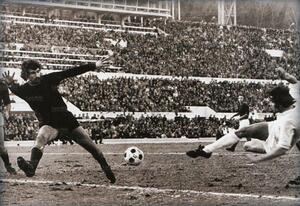 Lzrom7374goal chinaglia.jpg
