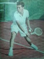 Nicola Pietrangeli a 21 anni. Lo stile è inconfondibile