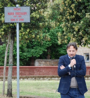 Piazza MFrustalupi Orvieto1.jpg