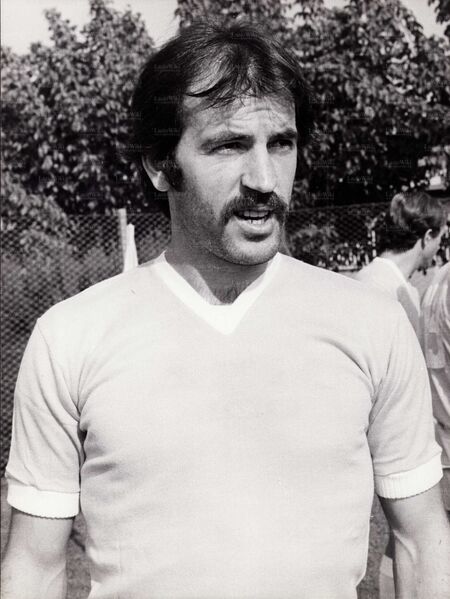 File:LopezCiocco1977.jpg