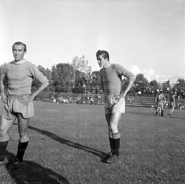 Seghedoni e Rozzoni in una pausa dell'allenamento (stagione 1961/62 o 1962/63)