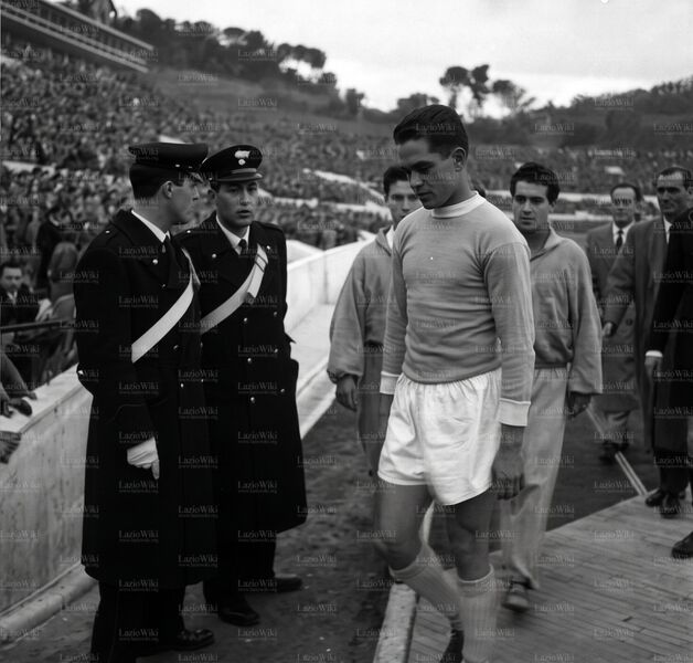 File:10feb57Tozzi.jpg