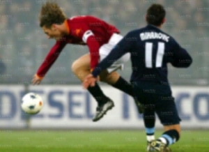 08mar03a.jpg